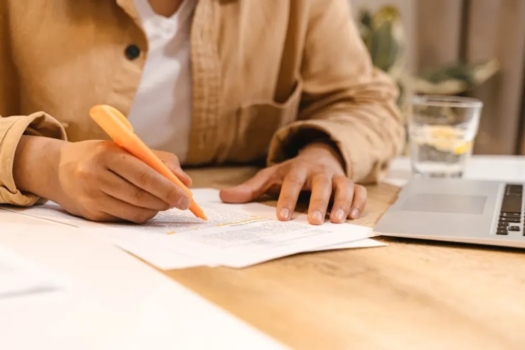 How to Write Comparison Articles